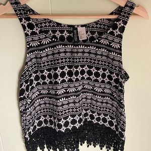 Boho tank top with lace